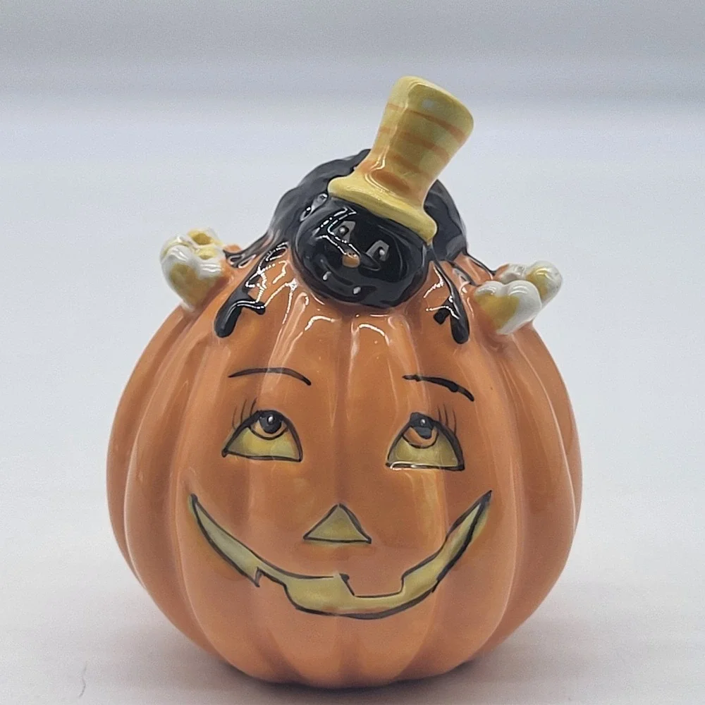 Transpac Holiday Shop Pumpkin Spider Salt Pepper Shakers Halloween Set